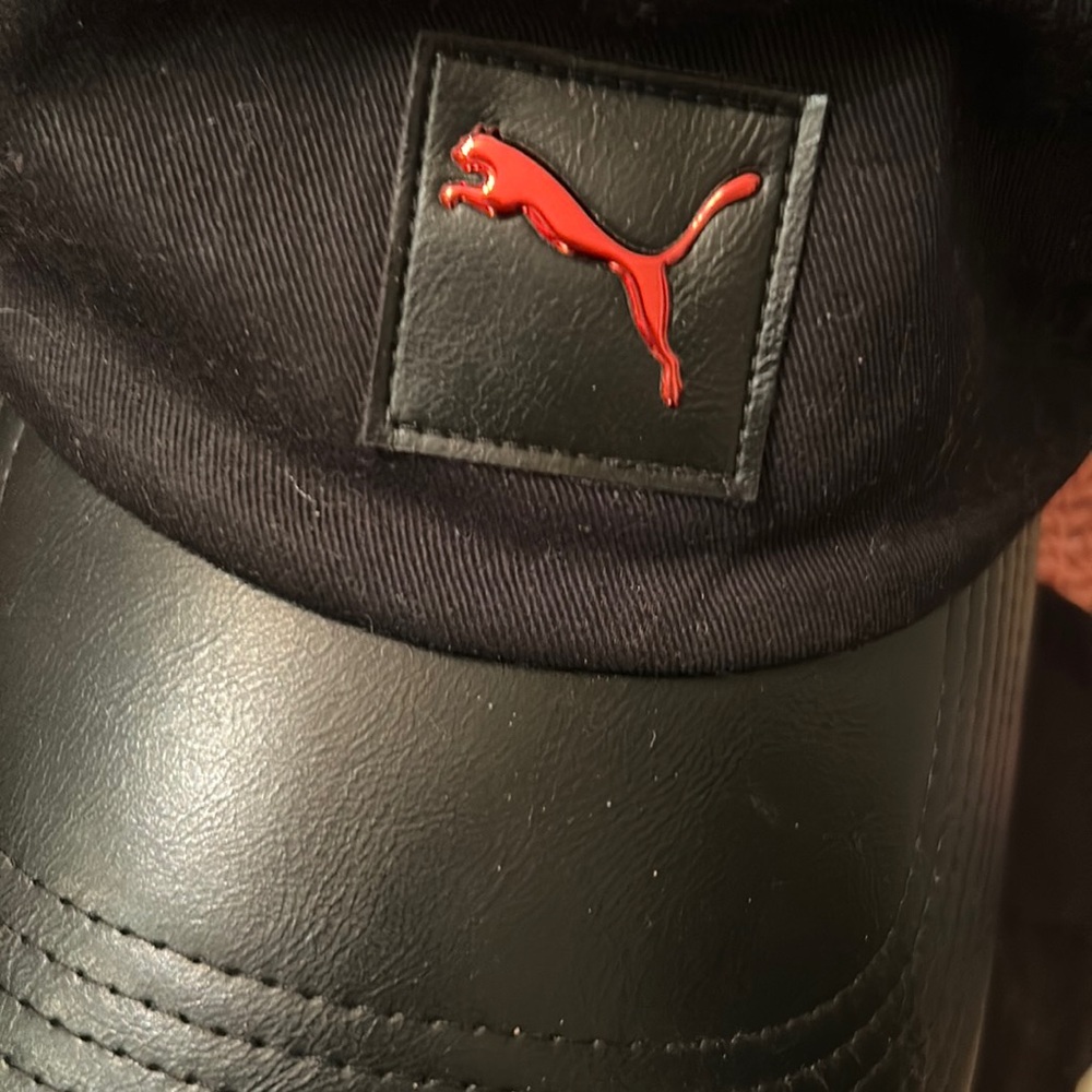 PUMA Hat. NWOT . CHECK IT OUT!!!!
